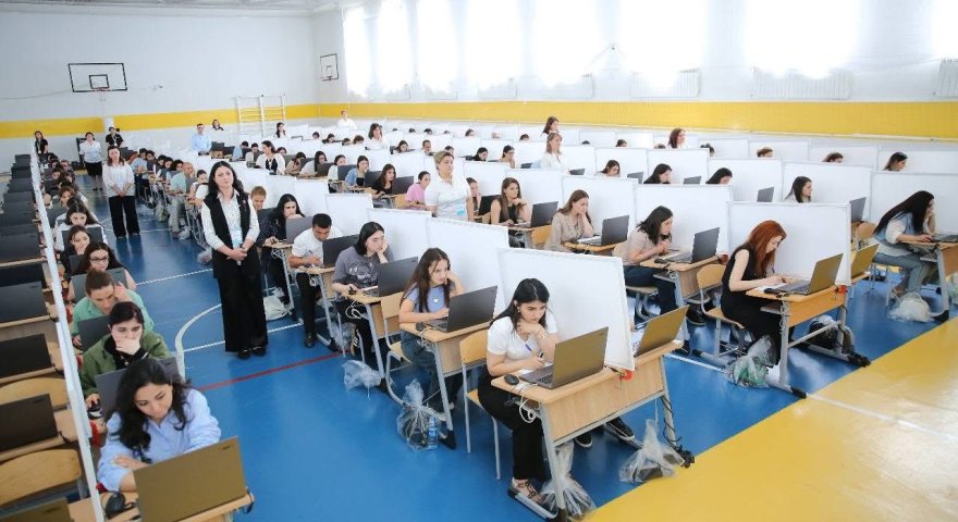 Gələn il bu müəllimlər ilk dəfə sertifikatlaşdırmaya cəlb olunacaq