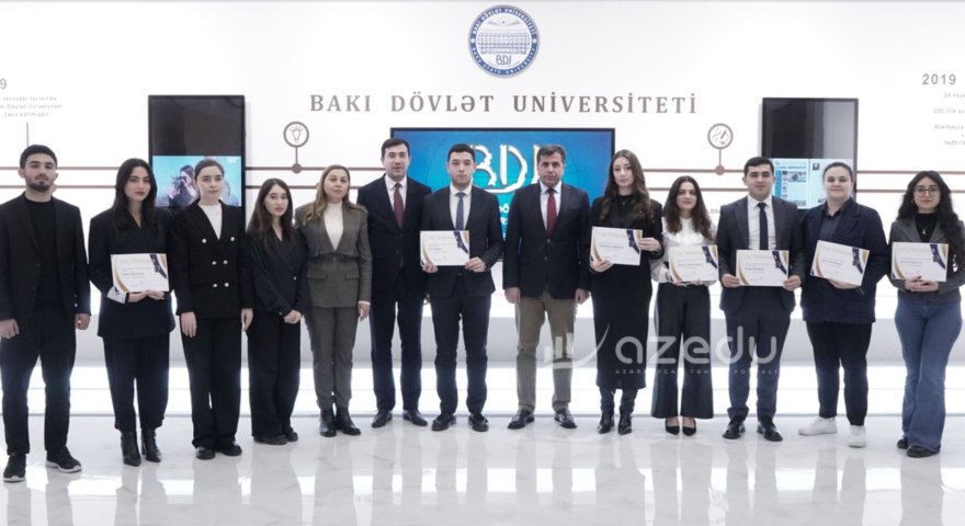 BDU-nun "Brend tələbə"ləri mükafatlandırılıb - FOTOLAR