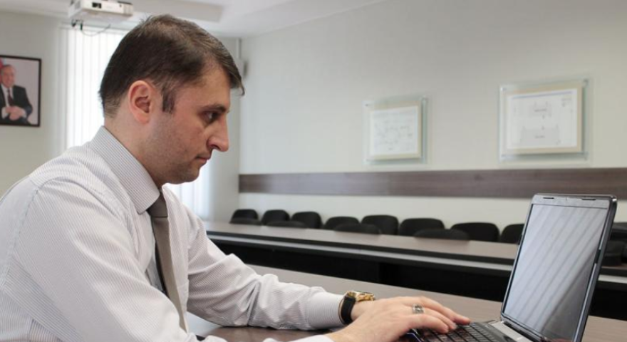 Rəqəmsallaşmada məktəblər hələ gecikir -&nbsp;&ldquo;Müəllimlərin İKT bacarıqları kritikdir&rdquo;