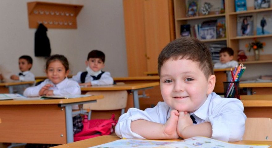 Məktəblilərin qış tətili başladı