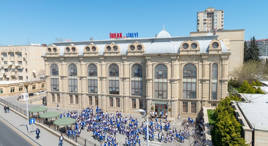 Müəllimə atəş açan şagird hadisədən əvvəl nə edib? -&nbsp;Yeni təfərrüatlar