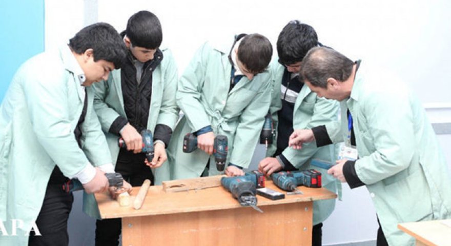 Yüksək peşə təhsilini seçənlərə hərbidən möhlət VERİLSİN