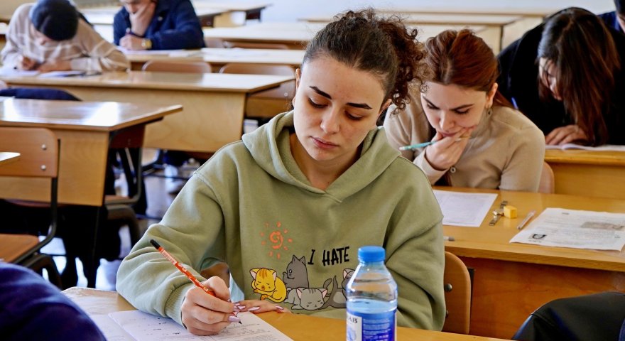 Buraxılış imtahanları: zonalar arasında çətinlik fərqi realdır?