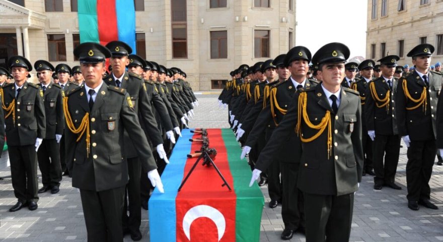 Ali Hərbi Məktəbə&nbsp;kimlər qəbul oluna bilər? - QAYDALAR