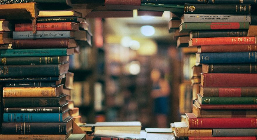 Bədii tərcümədə keyfiyyət problemi -&nbsp;səbəb təcrübəsizlikdir, yoxsa redaktə zəifliyi?