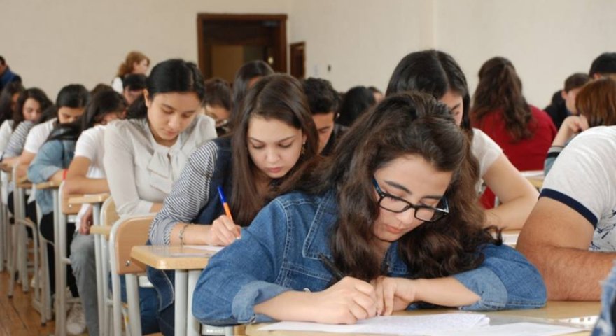 Qeydiyyat BİTDİ: Bu qədər abituriyent imtahan verəcək