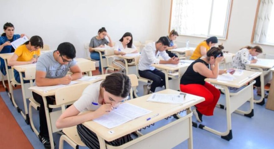 Naxçıvanda buraxılış imtahanının vaxtı dəyişdirilib