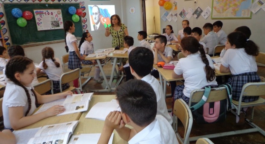 Məktəblərdə ciddi PROBLEM: Təhsildə mədəniyyətə yetərincə yer verilmir