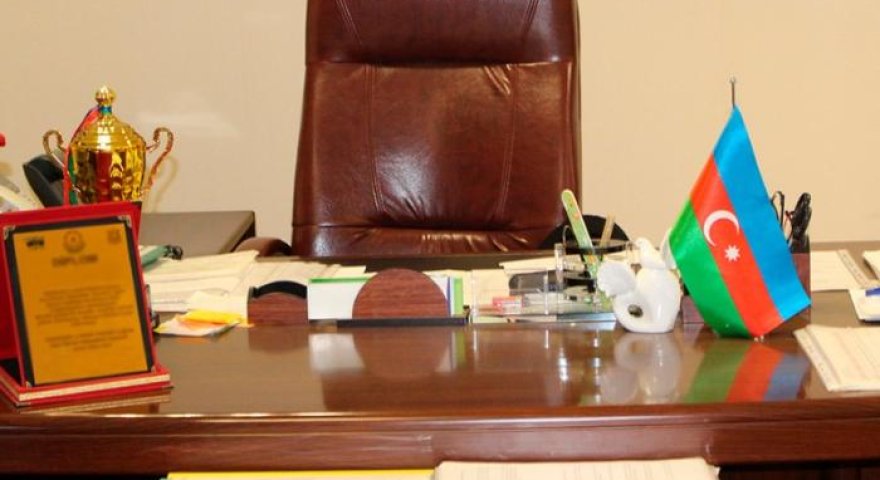 Universitetlərdə &ldquo;ömürlük kreslo&rdquo;: prorektorların təyinat sistemi DƏYİŞMƏLİDİR