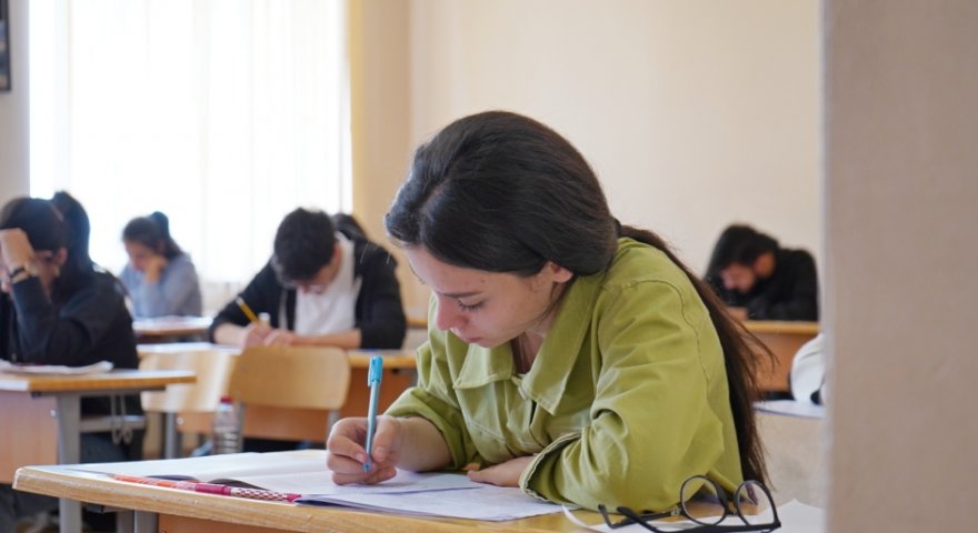 55 mindən çox şagird buraxılış imtahanı verəcək