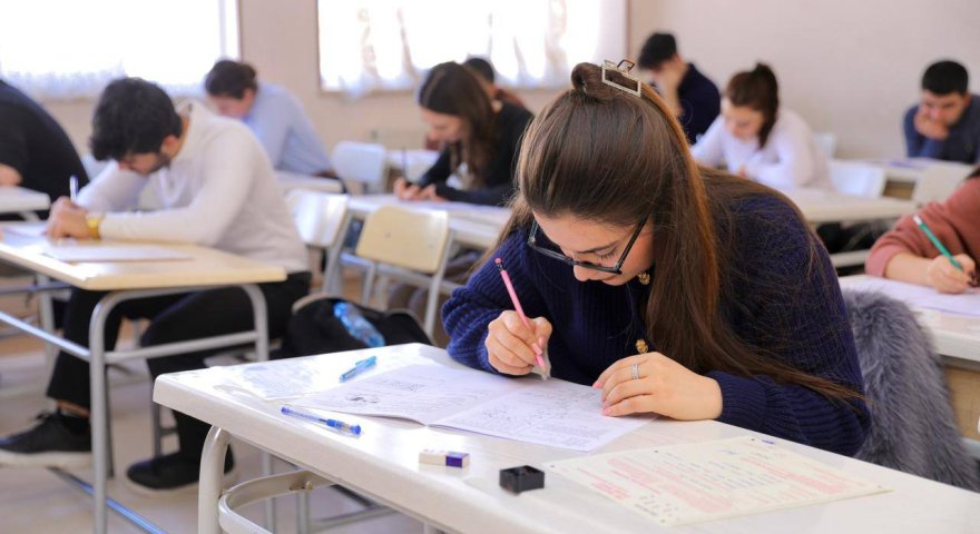 Seçim edərkən&nbsp;diqqətli olun! - Universitetlər üzrə ən rəqabətli İXTİSASLAR