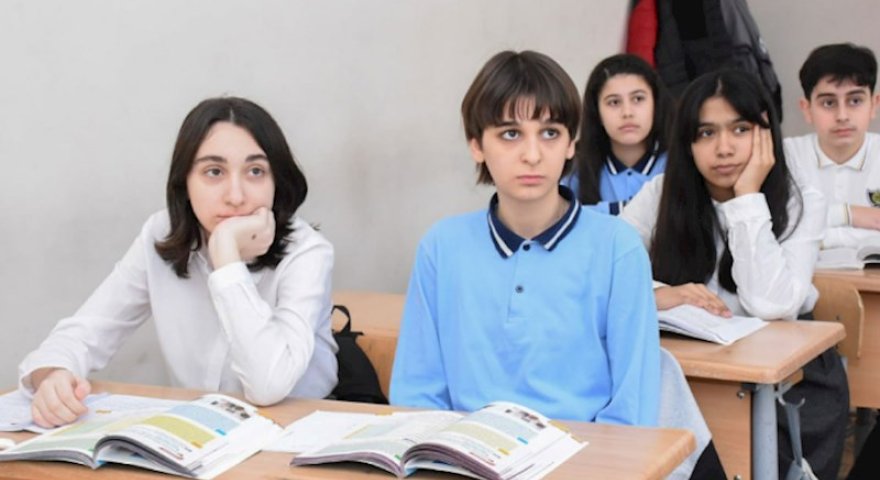 Qarabağın ən yaxşı MƏKTƏBLƏRİ - SİYAHI