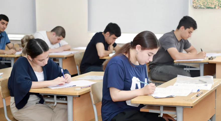 36 mindən çox abituriynet üçün İMTAHAN VAR