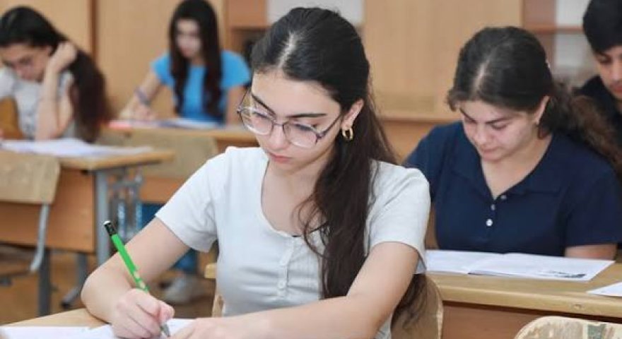 İxtisas qrupları üzrə boş qalan plan yerləri AÇIQLANDI