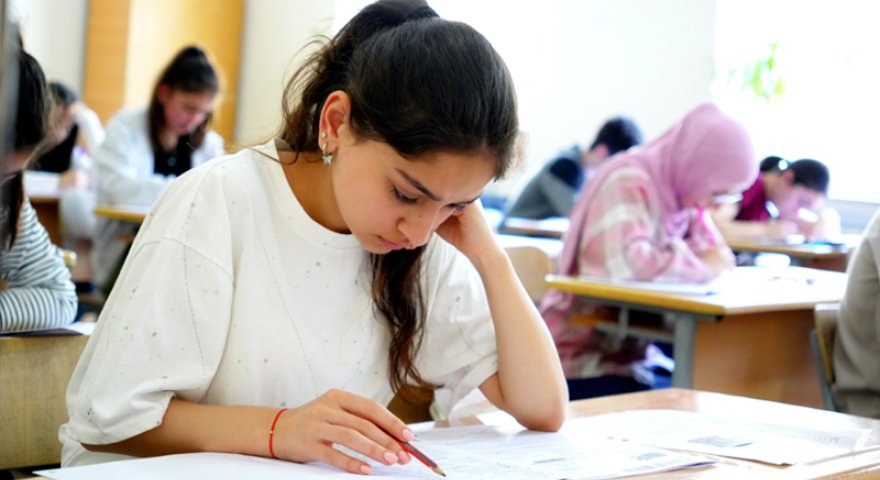 Azərbaycan dili və ədəbiyyatı müəllimliyinin keçid balı ən çox bu universitetdə ARTIB