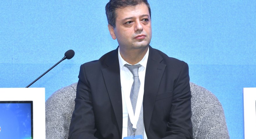 BDU-nun dekanı Vüqar Zifəroğlu Mətbuat Şurasının sədri seçilib