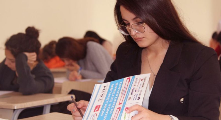 Təhsil sahəsində çalışan qadınların sayı kişilərdən 3 dəfə çoxdur