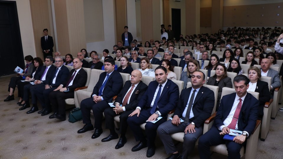 Tələbə və magistrantların 47-ci ənənəvi elmi konfransı öz işinə başlayıb