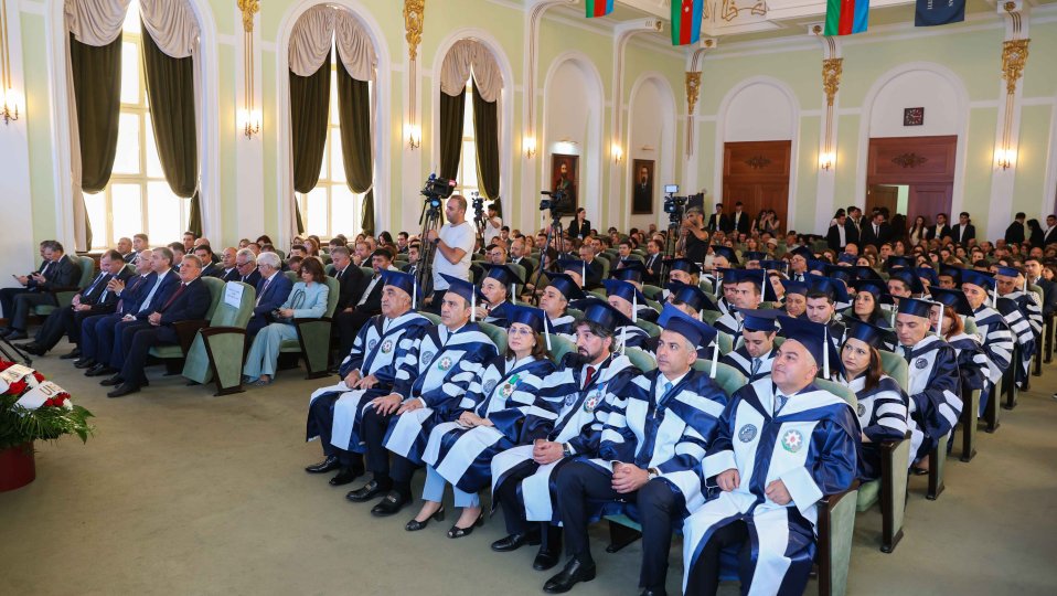 Rektor: “Sizin verdiyiniz tapşırığı UNEC yerinə yetirdi, cənab Prezident!”