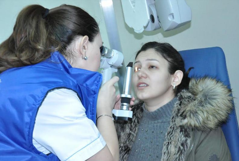 Bakı Dövlət Universitetində oftalmoloji müayinələr aparılıb