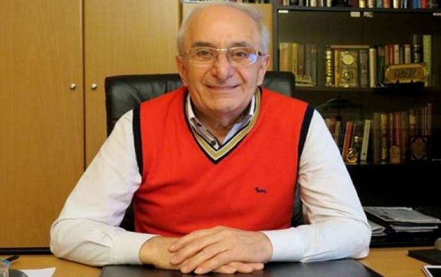 “Qızlarını din adıyla təhsildən uzaqlaşdıranların ağılı yoxdur” - Rafiq Əliyev