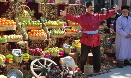 Akademiyanın əməkdaşları üçün bayram yarmarkası təşkil olunub