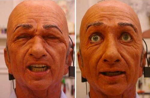 Britaniyalı alim insan mimikasını təkrarlayan robot yaratdı