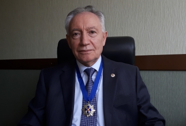 Azərbaycan aliminə “Elm və incəsənət cəngavəri” fəxri adı verilib