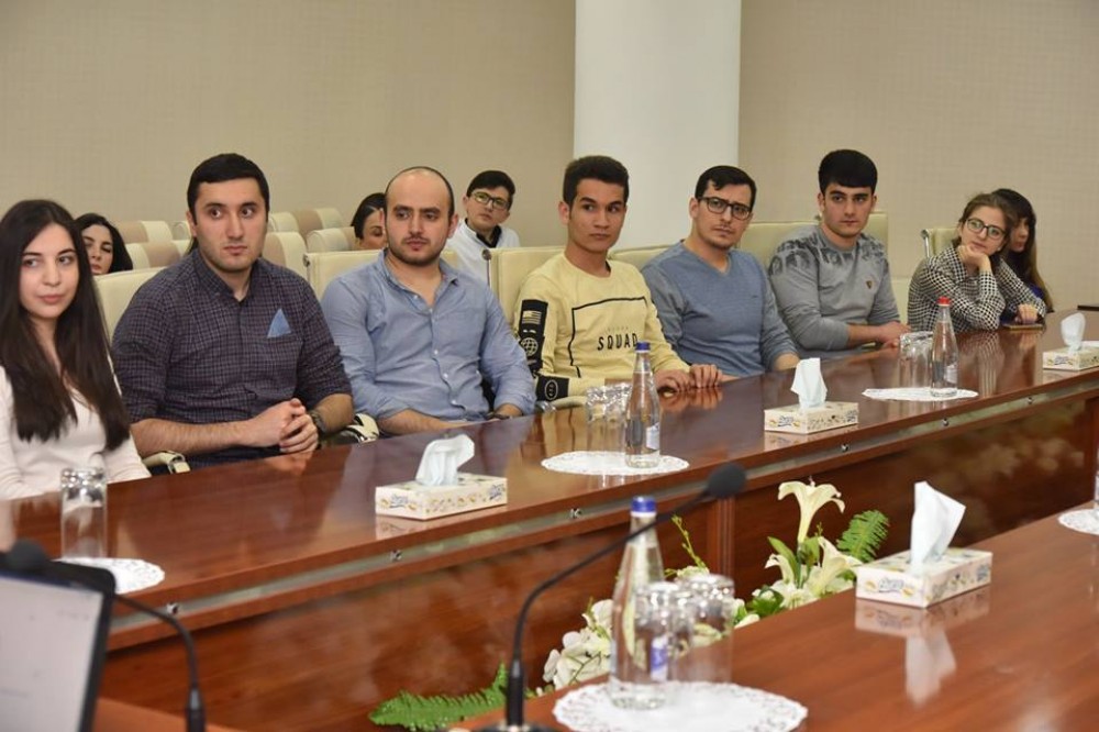 Amerikada rezidentura təhsili almaq istəyən tələbələr üçün seminar keçirilib