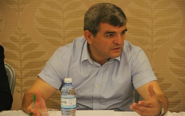 “Sosial media dərsinin effektli olacağını düşünmürəm” - Millət vəkili
