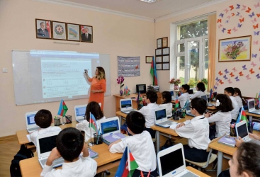 Müəllimlər üçün online kalkulyator xidməti yenilənib