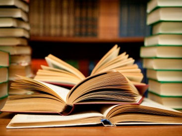 Bircə gün də məktəbə getməyib 12 kitab yazdı