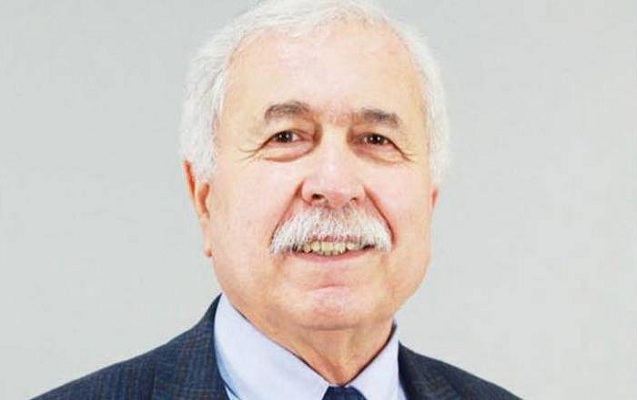 Türk professor NATO-nun nüfuzlu mükafatını qazandı