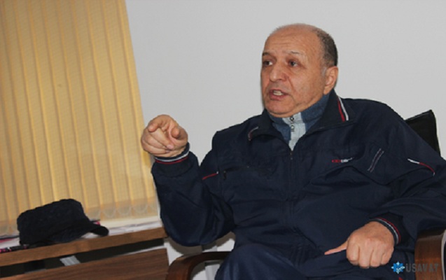 Milli qəhrəmanın oğlu iki universitet arasında qalıb - “Belə çıxır, bir kursu havayı oxuyub?!”
