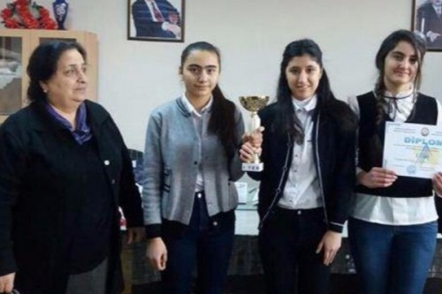 Daha bir məktəb direktoru işdən qovuldu - Seçkidəki qanunsuzluğa görə