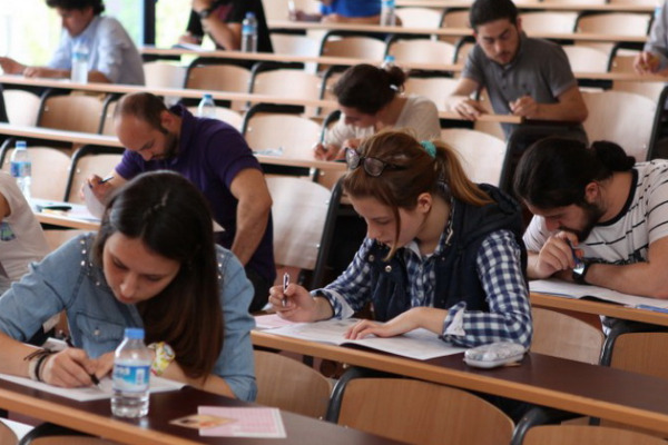 Abituriyentlər onlayn sınaq imtahanı verə biləcəklər