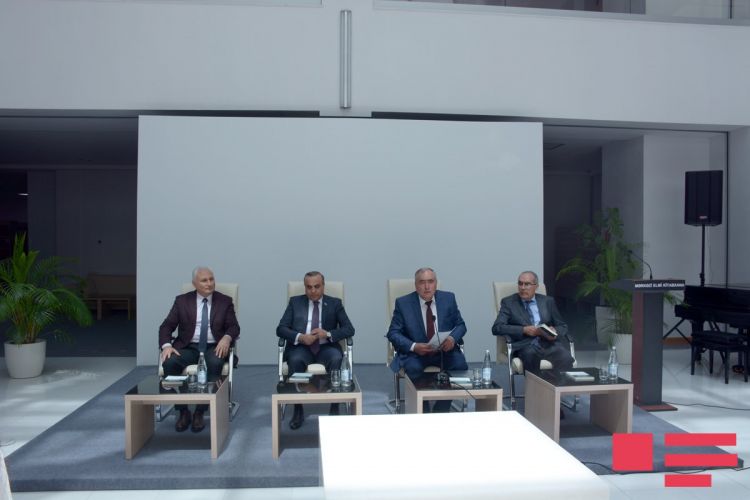 Azay Quliyevin kitabının təqdimatı keçirilib - FOTO  
