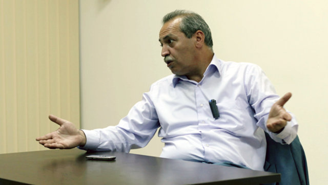 “Məktəblər robot yetişdirir, təhsili sistemini yenidən yığmaq lazımdı” - Arif Əliyevin “Təhsil resepti” 