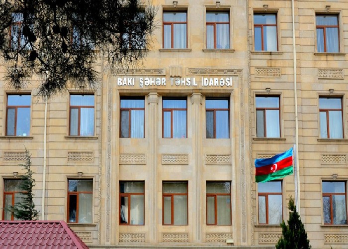 Bakının iki rayonu üzrə müəllim və valideynlərin müraciətləri dinləniləcək