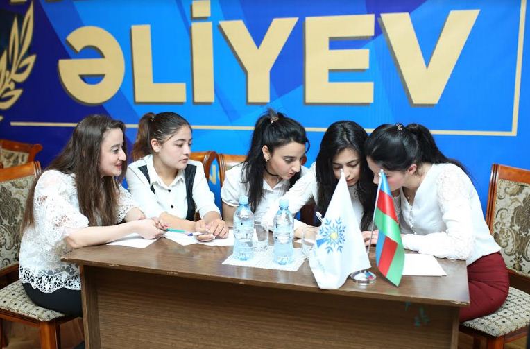 “Heydər Əliyev irsini öyrənirik” adlı bilik yarışı keçirilib- FOTO