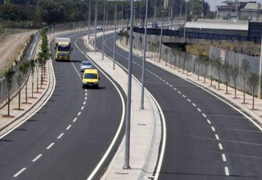 Bakıda iki yol bağlanır