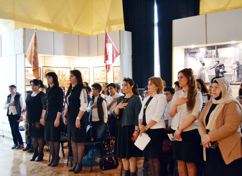 İstiqlal Muzeyində açıq dərs keçirildi