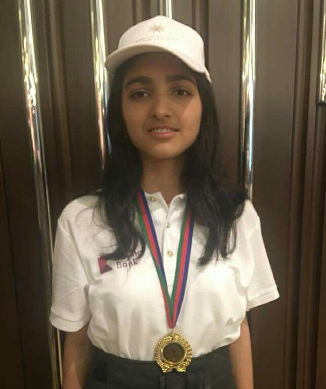 Builki imtahanda 700 bal toplayan abituriyent: “Bu uğura inanırdım”