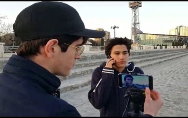 Orta məktəb şagirdi abituriyent intiharını filmə aldı - video