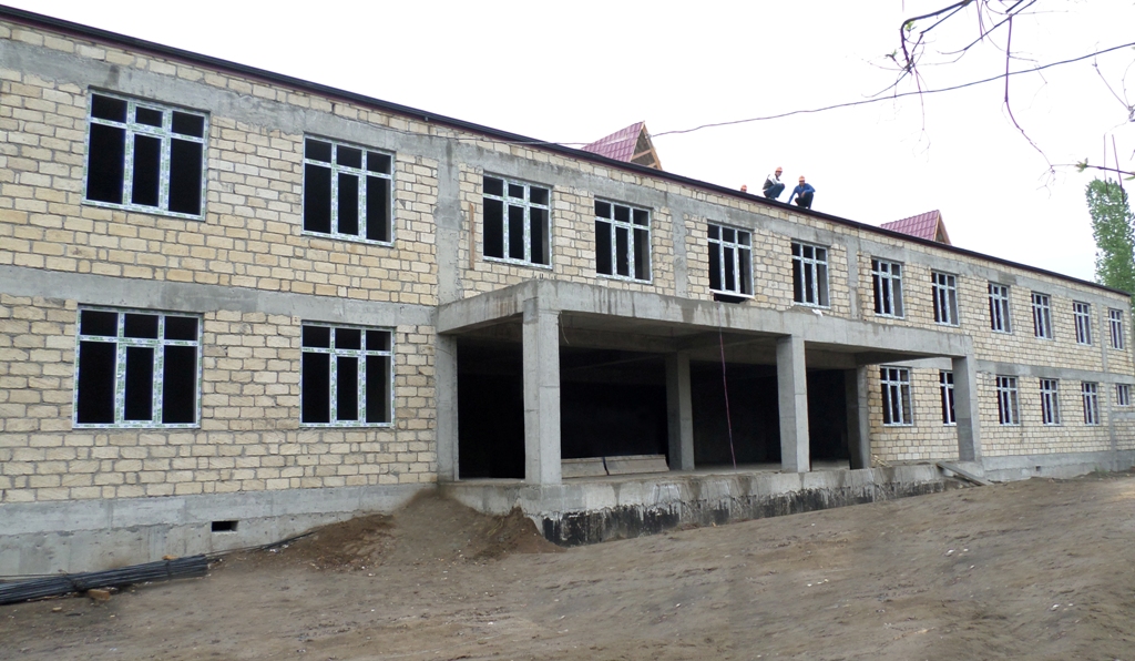 Prezidentin ayırdığı 40 milyon bu məktəblərə sərf olunacaq - SİYAHI