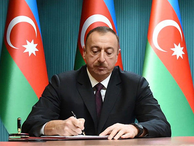 Prezident İlahiyyat İnstitutuna rektor təyin etdi - SƏRƏNCAM 