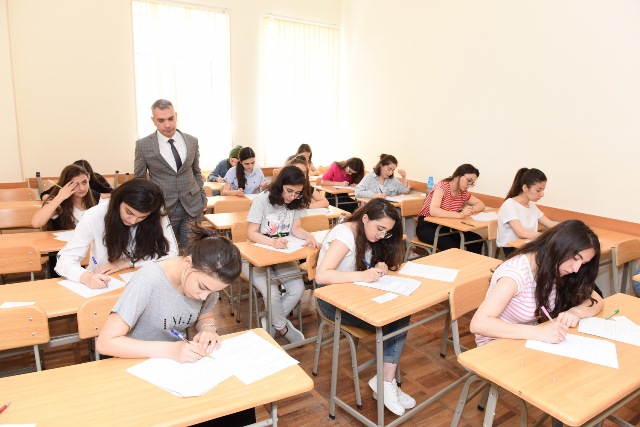 ADU-da yaz semestrinin imtahan sessiyasına start verilib    