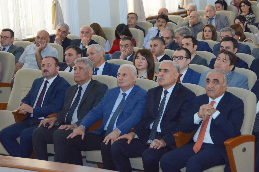 UNEC-də Milli Qurtuluşun 25 illiyinə həsr olunan tədbir keçirilib  