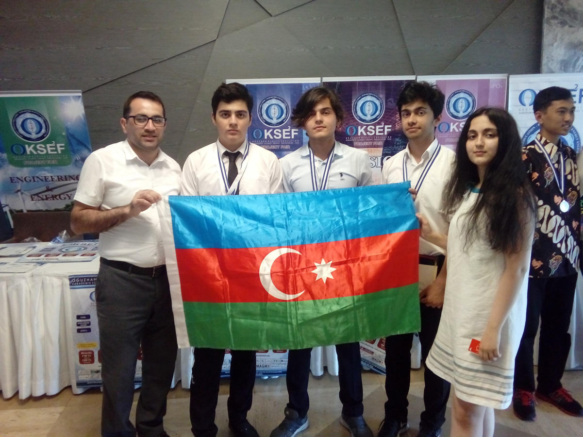 Avropa Azərbaycan Məktəbinin şagirdləri beynəlxalq olimpiadada qızıl və bürünc medal qazanıblar   