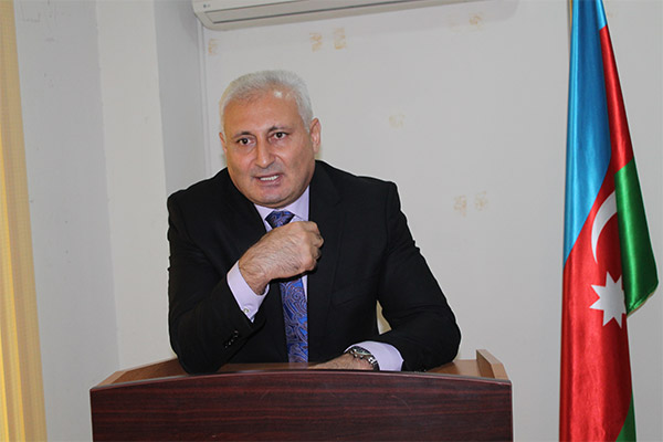Daha bir millət vəkilindən “Təhsil haqqında” qanuna etiraz: “Bu müddəa  çıxarılsın ordan\